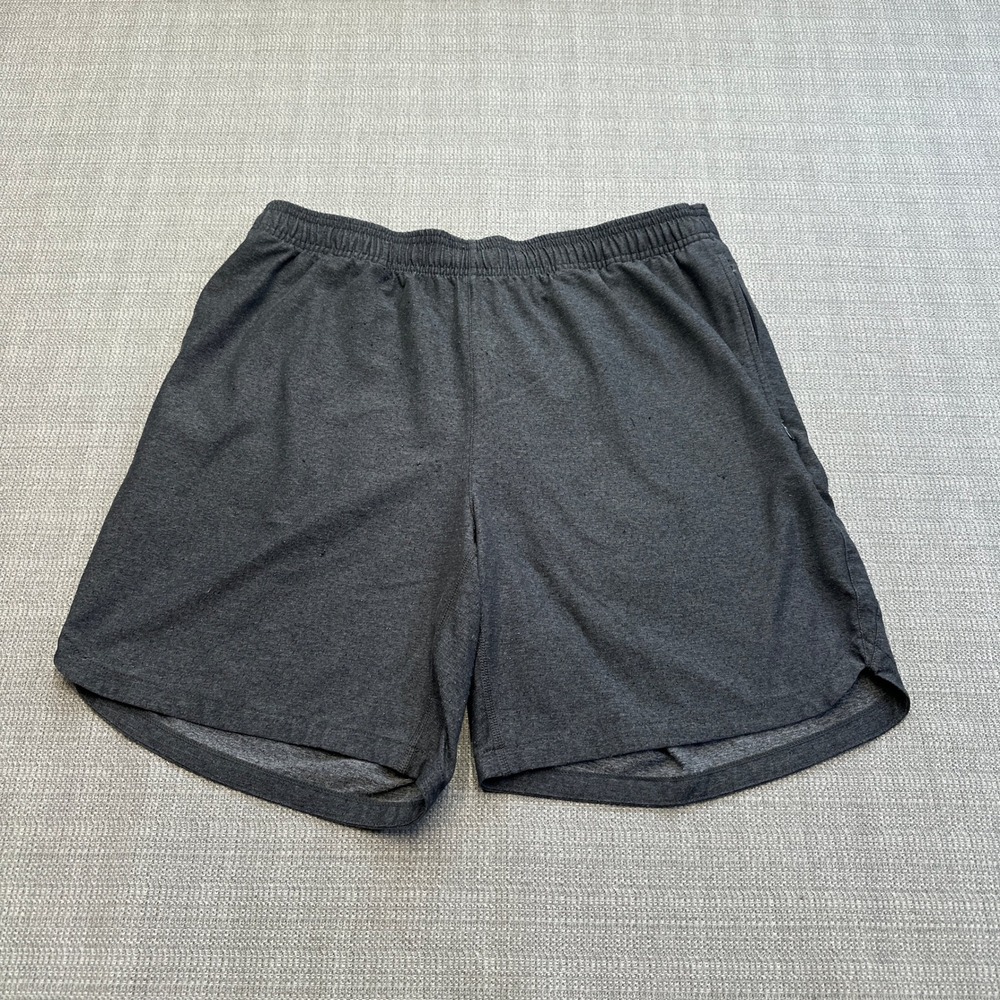 Rhone Mens Medium‎ Shorts Gray Activewear Drawstring Workout Gym Athletic